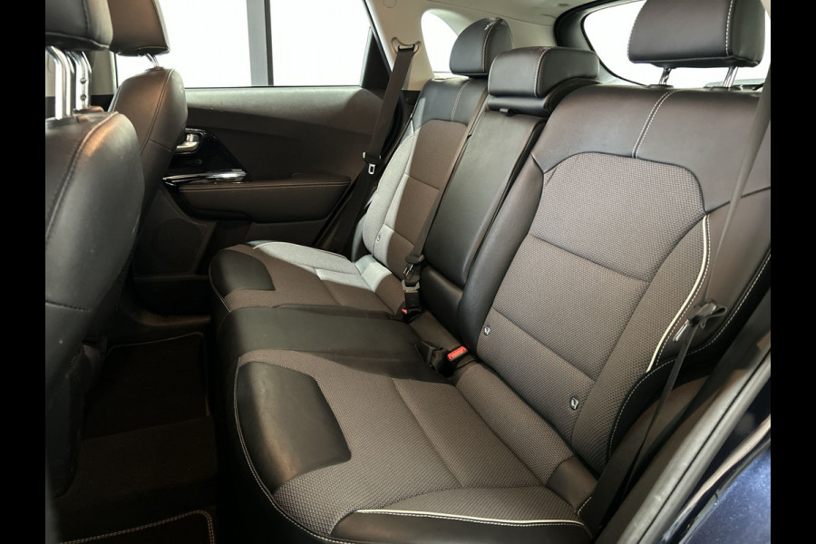Kia e-Niro DynamicLine 64 kWh | Voorstoel verwamd | Cruise control | Soh (batterijcheck) Waarde 94,7 %