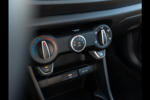 Kia Picanto 1.0 DPi DynamicLine | carplay | Achteruitrijcamera | Airco |