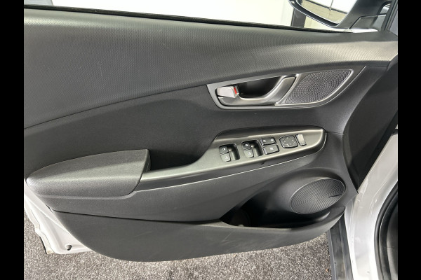 Hyundai Kona EV Comfort 64 kWh | Adaptief cruise control | rijstrookcorrectie