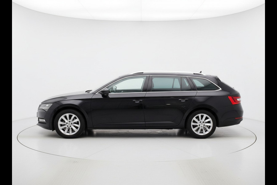 Škoda Superb Combi iV 218PK DSG HYBRID BUSINESS CAMERA/NAVI/VIRTUAL/STUURVERW.
