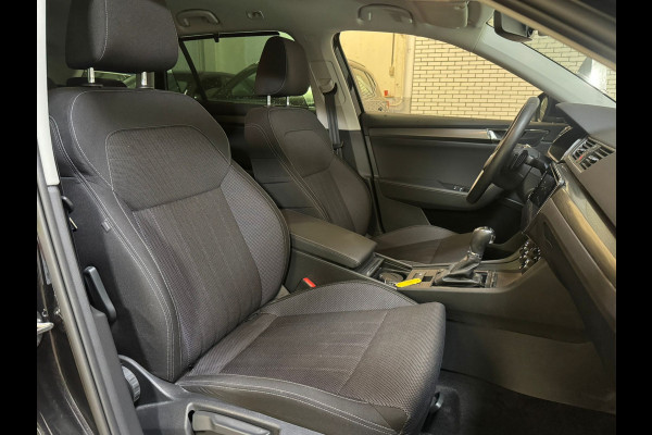 Škoda Superb Combi iV 218PK DSG HYBRID BUSINESS CAMERA/NAVI/VIRTUAL/STUURVERW.