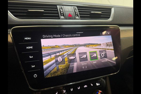 Škoda Superb Combi iV 218PK DSG HYBRID BUSINESS CAMERA/NAVI/VIRTUAL/STUURVERW.