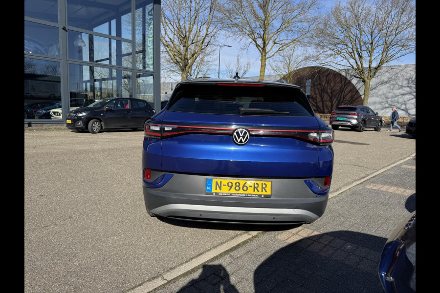 Volkswagen ID.4 City 52 kWh WARMTEPOMP| TREKHAAK | STOELVERWARMING + STUURVERWARMING|VOORRUIT VERWARMING| APPLE CARPLAY/ ANDROID AUTO| ADAPTIVE CRUISE CONTROL| RIJKLAARPRIJS. INCL 12 MND BOVAG GARANTIE