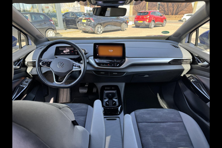 Volkswagen ID.4 City 52 kWh WARMTEPOMP| TREKHAAK | STOELVERWARMING + STUURVERWARMING|VOORRUIT VERWARMING| APPLE CARPLAY/ ANDROID AUTO| ADAPTIVE CRUISE CONTROL| RIJKLAARPRIJS. INCL 12 MND BOVAG GARANTIE