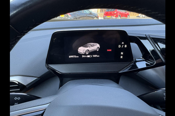 Volkswagen ID.4 City 52 kWh WARMTEPOMP| TREKHAAK | STOELVERWARMING + STUURVERWARMING|VOORRUIT VERWARMING| APPLE CARPLAY/ ANDROID AUTO| ADAPTIVE CRUISE CONTROL| RIJKLAARPRIJS. INCL 12 MND BOVAG GARANTIE