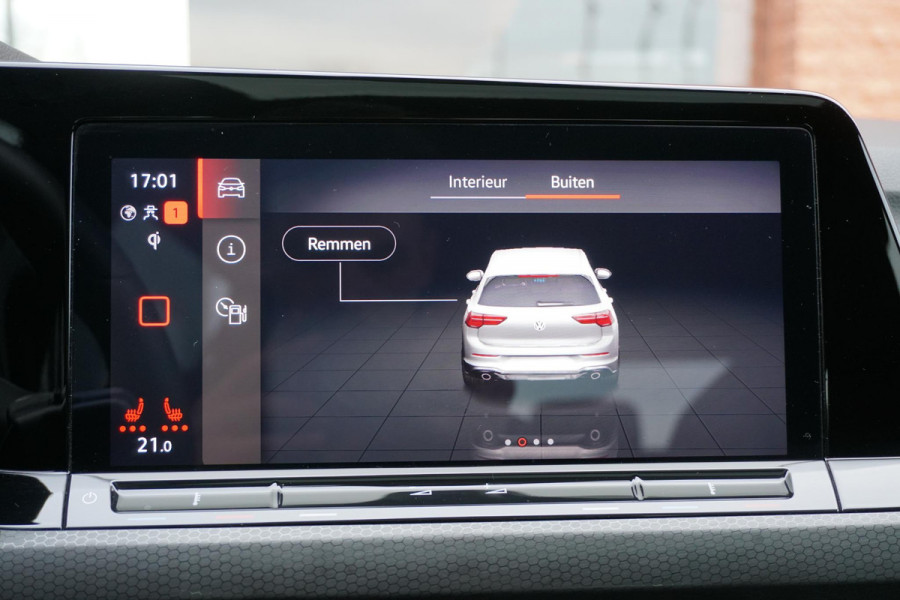 Volkswagen Golf 2.0 TSI GTI Clubsport 300PK + PANORAMADAK / STUURVERWARMING / 19"