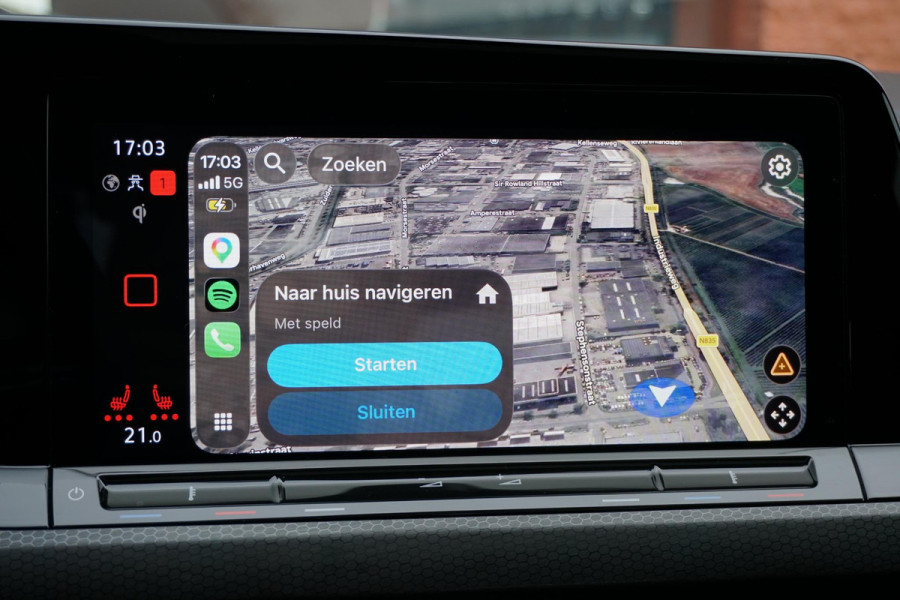 Volkswagen Golf 2.0 TSI GTI Clubsport 300PK + PANORAMADAK / STUURVERWARMING / 19"