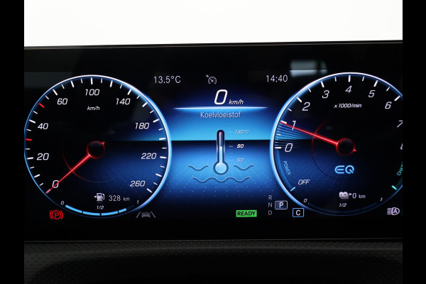Mercedes-Benz A-Klasse 250e 218 PK SEDAN + PANORAMA | SFEERVERLICHTING | APPLE CARPLAY | MEMORY | STOELVERWARMING