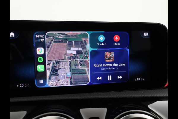 Mercedes-Benz A-Klasse 250e 218 PK SEDAN + PANORAMA | SFEERVERLICHTING | APPLE CARPLAY | MEMORY | STOELVERWARMING