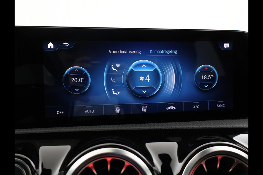 Mercedes-Benz A-Klasse 250e 218 PK SEDAN + PANORAMA | SFEERVERLICHTING | APPLE CARPLAY | MEMORY | STOELVERWARMING