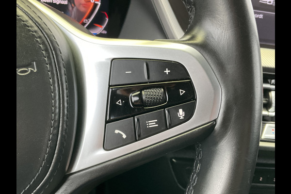 BMW 2 Serie Gran Coupé 218i M Sport Edition Pano.dak HUD Stoelverw. Carplay Alpinweiß DAB LED