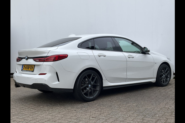 BMW 2 Serie Gran Coupé 218i M Sport Edition Pano.dak HUD Stoelverw. Carplay Alpinweiß DAB LED