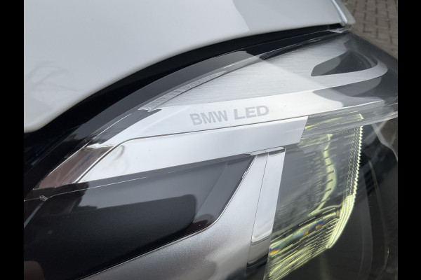 BMW 2 Serie Gran Coupé 218i M Sport Edition Pano.dak HUD Stoelverw. Carplay Alpinweiß DAB LED