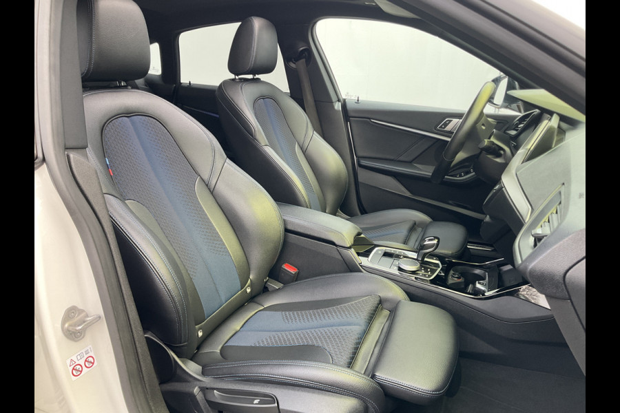 BMW 2 Serie Gran Coupé 218i M Sport Edition Pano.dak HUD Stoelverw. Carplay Alpinweiß DAB LED