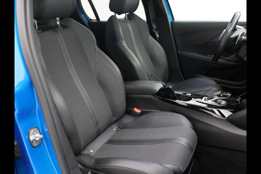 Peugeot 208 1.2 PT 130 PK AUT. GT-LINE + PANORAMA | SFEERVERL. | 3D COCKPIT | STOELVERW. | APPLE CARPLAY | CAMERA