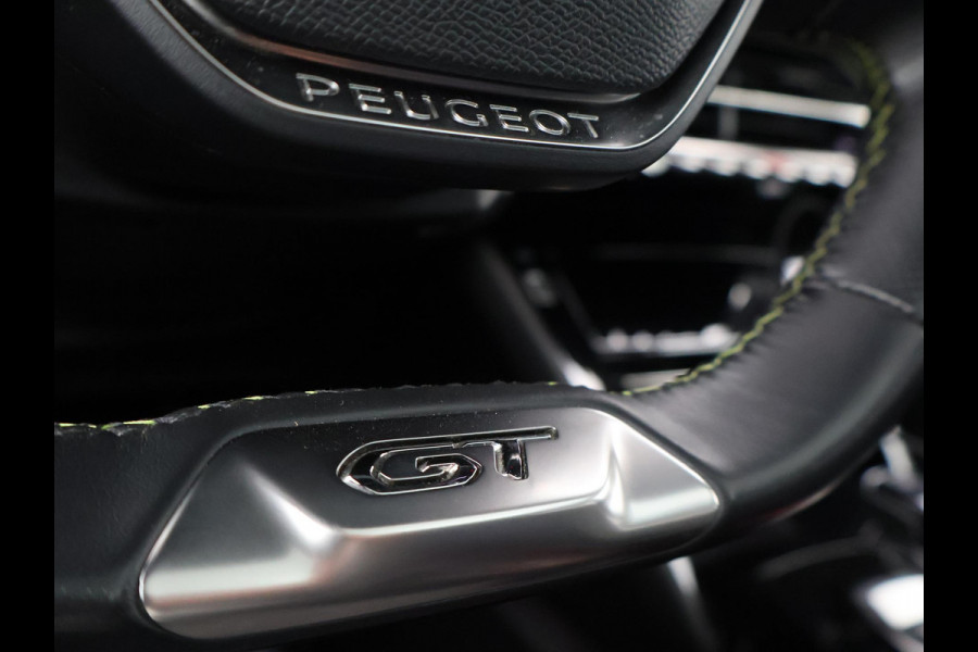 Peugeot 208 1.2 PT 130 PK AUT. GT-LINE + PANORAMA | SFEERVERL. | 3D COCKPIT | STOELVERW. | APPLE CARPLAY | CAMERA