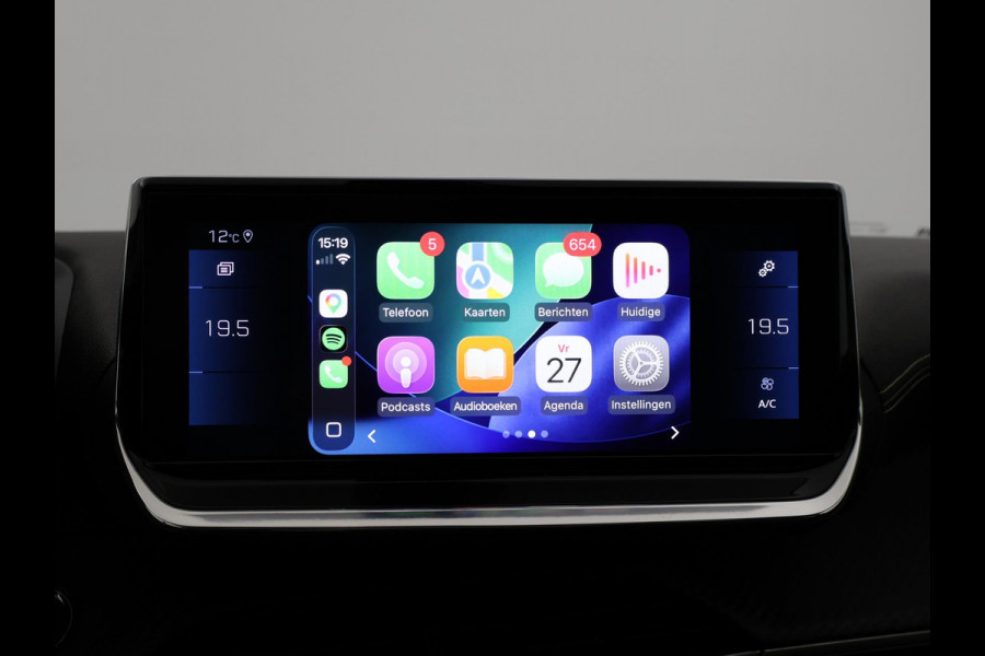 Peugeot 208 1.2 PT 130 PK AUT. GT-LINE + PANORAMA | SFEERVERL. | 3D COCKPIT | STOELVERW. | APPLE CARPLAY | CAMERA