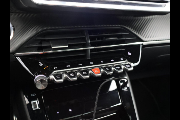 Peugeot 208 1.2 PT 130 PK AUT. GT-LINE + PANORAMA | SFEERVERL. | 3D COCKPIT | STOELVERW. | APPLE CARPLAY | CAMERA