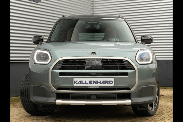 MINI Countryman 1.5 C Favoured - XL Pakket - Pano - Trekhaak - Memoryzetel