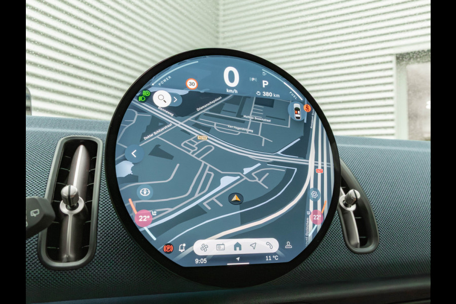 MINI Countryman 1.5 C Favoured - XL Pakket - Pano - Trekhaak - Memoryzetel