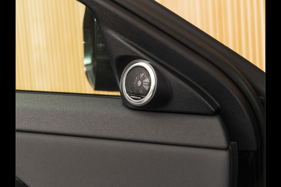 Land Rover Range Rover Evoque 1.5 P270e PHEV AWD Dynamic SE 20" | PANO | BLACKPACK | MERIDIAN