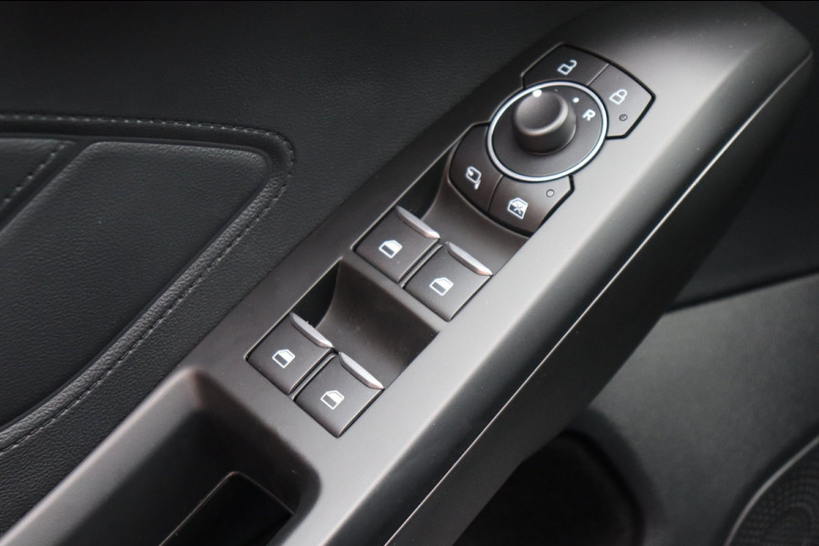 Ford Focus 1.0 EB Hybrid Titanium Style org.NL stoel+raamverw. camera