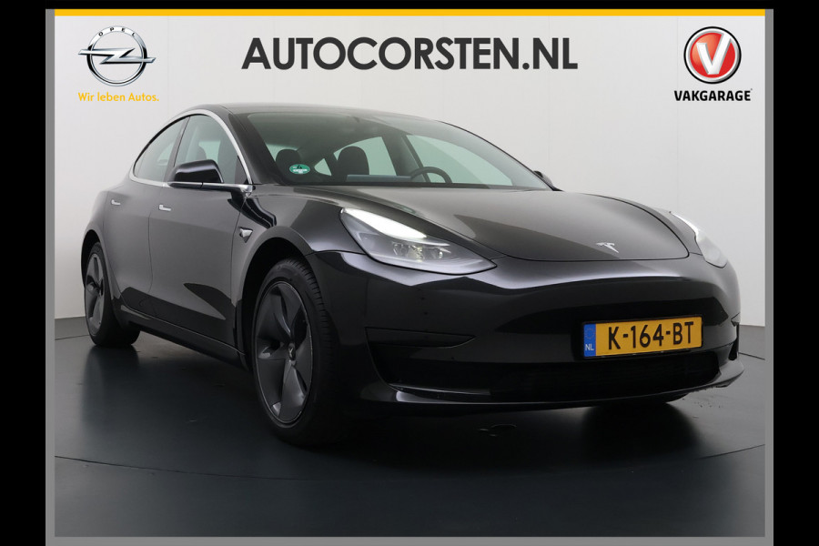 Tesla Model 3 SR+ 325PK LFP-Accu SOH 95% AutoPilot Leer Pano-Dak Adaptive Cruise Camera's Elektr.-Stuur+Stoelen+Spiegels+Geheugen+Easy-Entry+V Ecc Navi Led DAB Voorverwarmen interieur via App Keyless One-Pedal-Drive 1e Eigenaar Origineel Nederlandse Auto Fabrieksgarantie op Accu en motor tot 8-12-2028