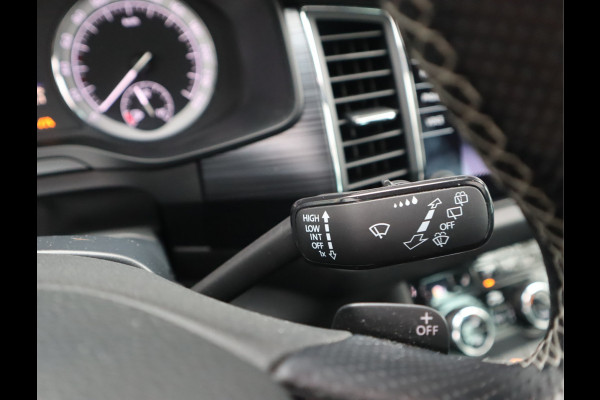 Škoda Kodiaq 1.5 TSI Business Edition Navi / Pano / DSG / Trekhaak /