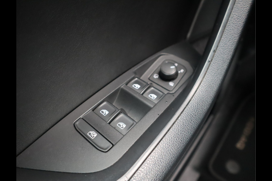 Škoda Kodiaq 1.5 TSI Business Edition Navi / Pano / DSG / Trekhaak /