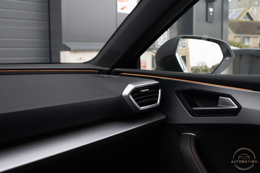 Seat Leon 1.4 TSI eHybrid PHEV FR PANO MEMORY CAMERA