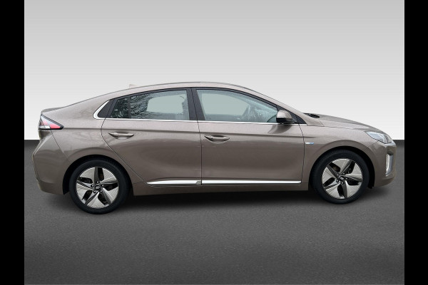Hyundai IONIQ 1.6 GDi Comfort - Plus | Trekhaak