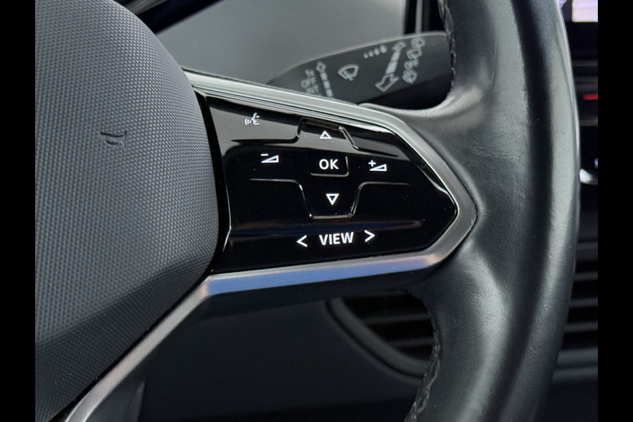 Volkswagen ID.3 First Plus 62kWh Soh92% Trekhaak Camera Navi-Pro Ecc Adap.Cruise Stuur+Stoelverwarming Apple Carplay Android Auto Pdc Bluetooth Keyless Advanced Matrix Led Rijstrooksensor IQ Drive 1e Eigenaar Origineel Nederlandse Auto