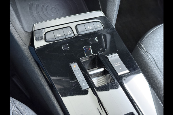 Opel Mokka-e Ultimate 50kWh 3-Fase Warmtepomp Adap.Cruise Stuur+Stoelverwarming Navi 360°Camera Ecc Apple Carplay Android Auto Pdc 11kw Laden SOH 88% Matrix Led Keyless Lmv DAB Lane Assist Privacy Glas Dealeronderhouden Origineel Nederlandse Auto Super Compleet!