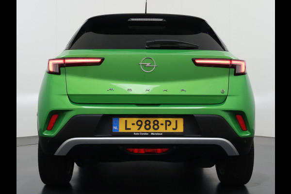 Opel Mokka-e Ultimate 50kWh 3-Fase Warmtepomp Adap.Cruise Stuur+Stoelverwarming Navi 360°Camera Ecc Apple Carplay Android Auto Pdc 11kw Laden SOH 88% Matrix Led Keyless Lmv DAB Lane Assist Privacy Glas Dealeronderhouden Origineel Nederlandse Auto Super Compleet!