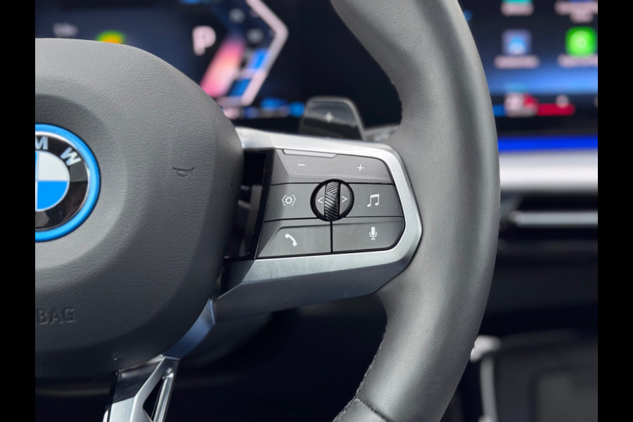 BMW X1 XDrive25e Pano/Memory/360/HuD/Sfeer
