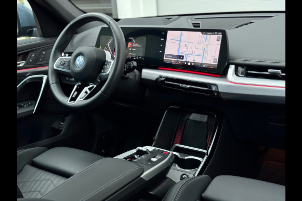 BMW X1 XDrive25e Pano/Memory/360/HuD/Sfeer