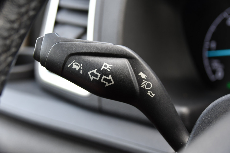 Ford Transit Custom 320 2.0 TDCI L2H1 Limited DC Raptor Edition Camera, Adaptieve Cruise, Carplay, 130PK, Automaat, PDC, 2 x Schuifdeur, Stoelverwarming, Uniek!