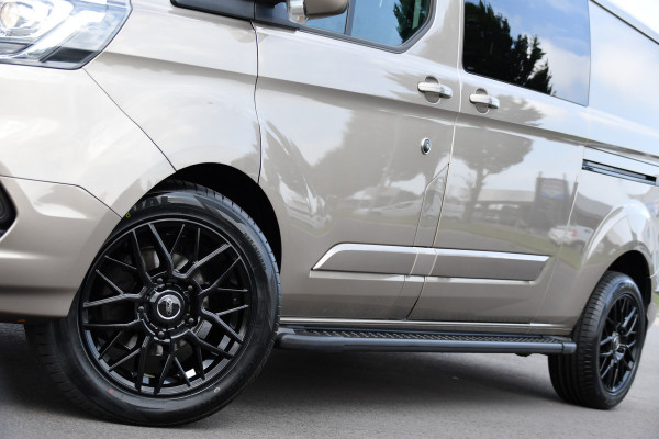 Ford Transit Custom 320 2.0 TDCI L2H1 Limited DC Raptor Edition Camera, Adaptieve Cruise, Carplay, 130PK, Automaat, PDC, 2 x Schuifdeur, Stoelverwarming, Uniek!
