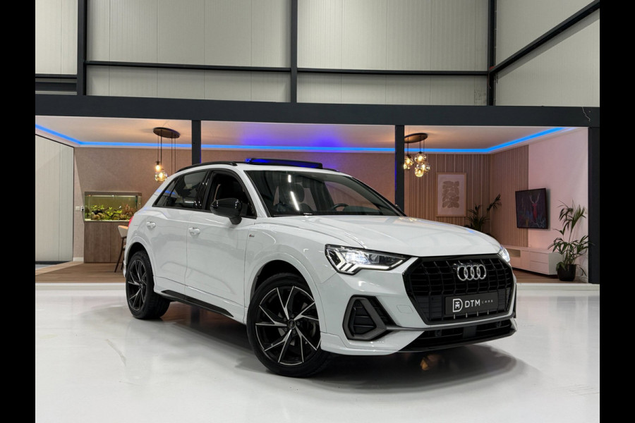 Audi Q3 35 TFSI 150PK|3x S Line|Black Optic| Virtual Cockpit| LED|Pano | Apple CarPlay|BTW Auto