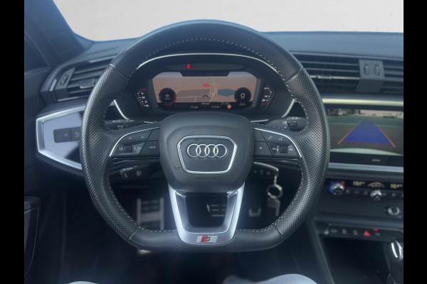 Audi Q3 35 TFSI 150PK|3x S Line|Black Optic| Virtual Cockpit| LED|Pano | Apple CarPlay|BTW Auto