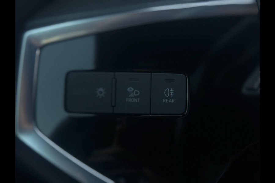 Audi Q3 35 TFSI 150PK|3x S Line|Black Optic| Virtual Cockpit| LED|Pano | Apple CarPlay|BTW Auto