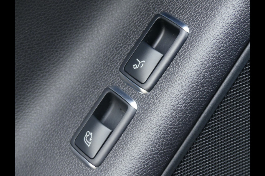 Mercedes-Benz GLE 350 D 4MATIC AMG Grijs Kenteken Pano/Trekhaak