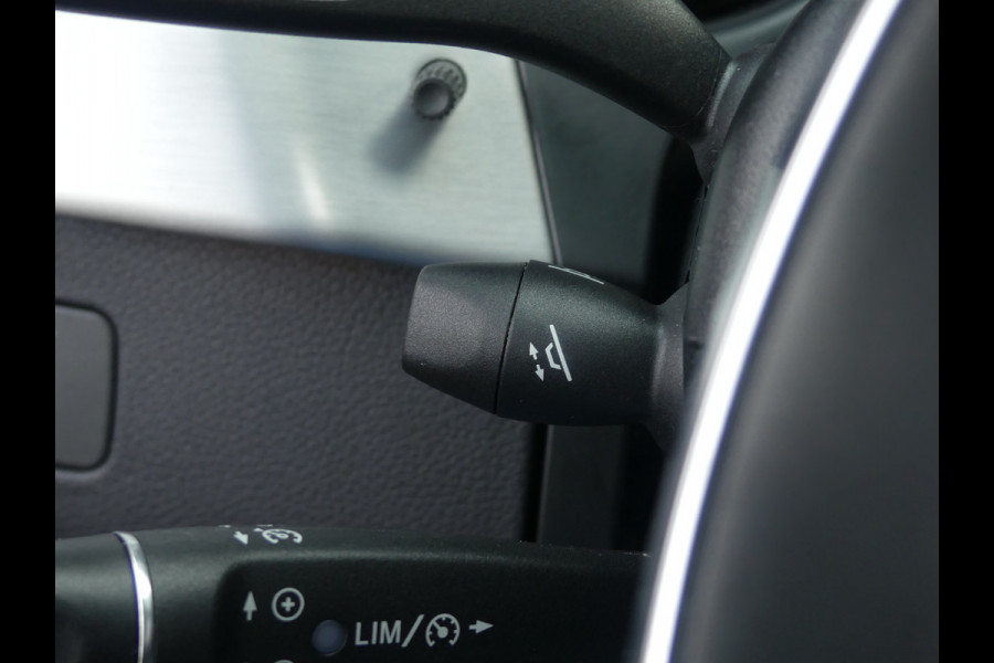 Mercedes-Benz GLE 350 D 4MATIC AMG Grijs Kenteken Pano/Trekhaak