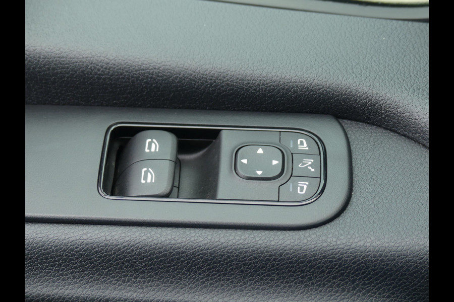Mercedes-Benz Sprinter 215 CDI L1H1 Camera/Navigatie/PDC/Cruise control