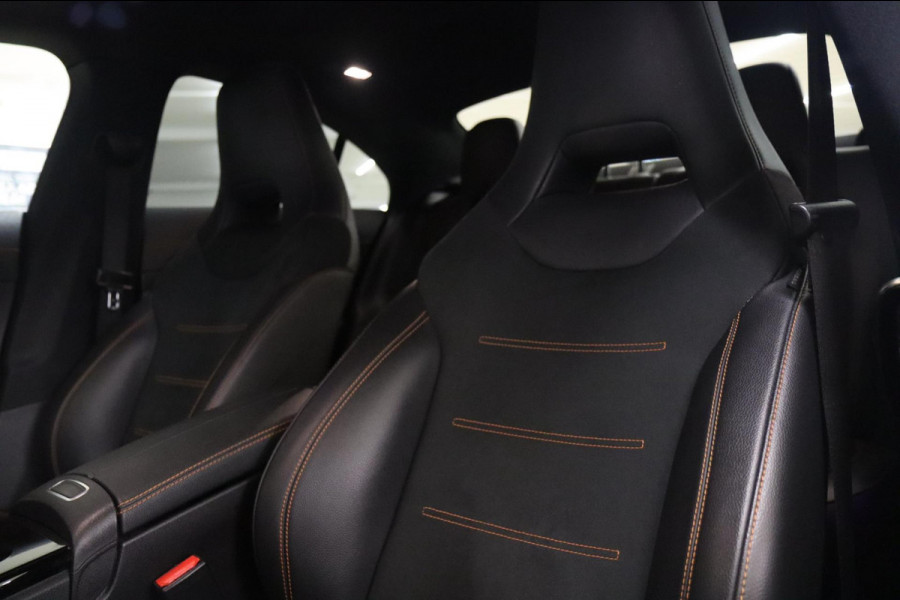 Mercedes-Benz CLA-Klasse 220 ORANJE Edition AMG Line PANO/BURM/LANEASSIST/SFEER/CAM/BOMVOLL