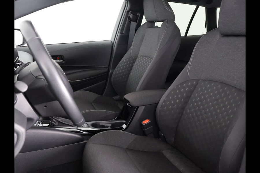 Toyota Corolla Touring Sports HYBRID 140 BI-TONE ACTIVE GARANTIE TOT 06-2033 NAVIGATIE . ACHTERUITRIJ CAMERA . KEYLESS START