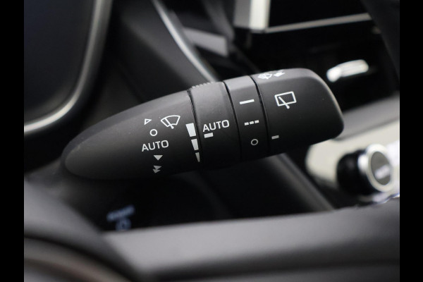 Toyota Corolla Cross HYBRID 140 DYNAMIC STYLEPACK BI-TONE GARANTIE 2035 CARPLAY NAVIGATIE.ELEKTRISCHE A.KLEP. CLIMA.CRUISE ETC