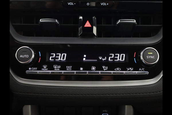 Toyota Corolla Cross HYBRID 140 DYNAMIC STYLEPACK BI-TONE GARANTIE 2035 CARPLAY NAVIGATIE.ELEKTRISCHE A.KLEP. CLIMA.CRUISE ETC