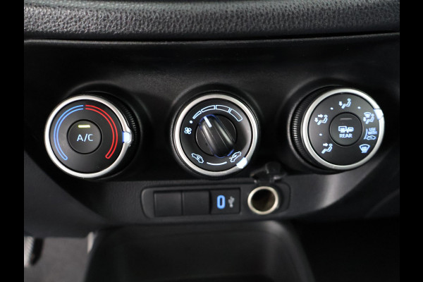 Toyota Aygo X 1.0 VVT-i Play 1e EIG SPECIAL EDITION GARANTIE 10-2034. CARPLAY NAVIGATIE. ADAPTIEVE CRUISE.