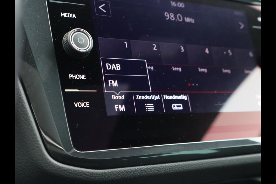 Volkswagen Tiguan 1.5 TSI ACT DSG R-LINE HIGHLINE + PANORAMA | 20 INCH | VIRTUAL | MASSAGE | ADAPTIVE | CAMERA